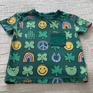 Play by littlesleepies Kids Short Sleeve Graphic Pocket Tee - Lucky Symbols